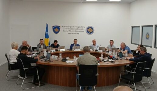 KQZ mblidhet sot, certifikon listën e votuesve për zgjedhjet komunale