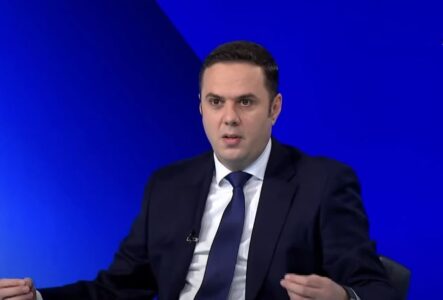 Abdixhiku: VV-ja e do LDK-në, por LDK-ja s’do të bashkëpunojë me ta