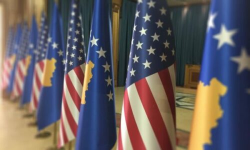 Amerika ia kthen shpinën Kosovës, shkak Albin Kurti