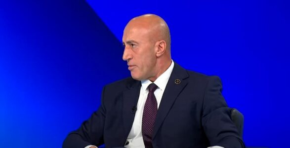 Haradinaj, Sveçlës: Temat e sigurisë nuk janë showbiz