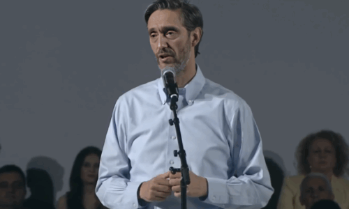 Uran Ismaili me thirrje emocionale: Prishtina jonë është mbi ndasitë partiake!