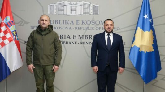 Piloti i përfshirë në aferën e spiunazhit në Kosovë, ministri kroat i Mbrojtjes: Këto janë incidente serioze që duhet të parandalohen