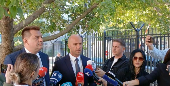 Sulmi ndaj gazetarëve, Simiq: Jam i pafajshëm