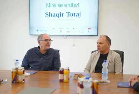 Totaj: Bashkëpunimi me sipërmarrësit lokalë është prioritet për qeverisjen time