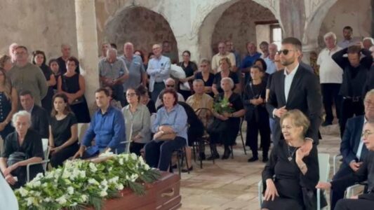 I jepet lamtumira e fundit regjisorit Dhimitër Anagnosti