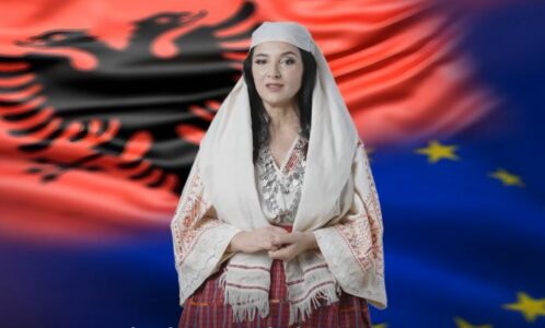 Diella bëhet me profil në Facebook, ky është mesazhi i parë i saj