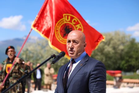 Edhe AAK mbështet protestën e veteranëve, Haradinaj fton qytetarët në tubim