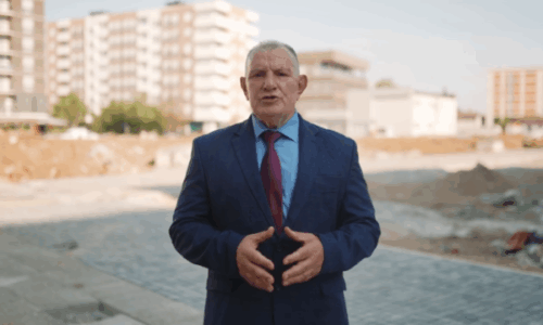 Shukri Buja: Parking funskional me hyrje nga Sheshi dhe 21 kupola xhami për nder të dëshmorëve