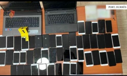 Arrestohet një kosovar në Durrës, tentoi të fuste kontrabandë 49 iPhone