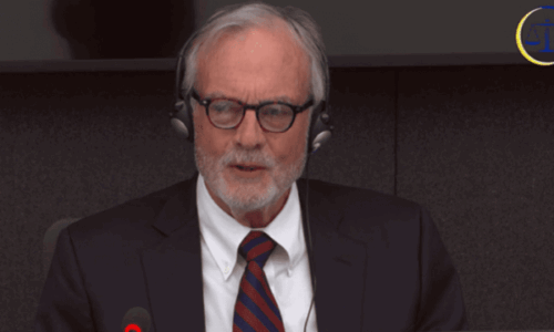 Zëvendësi i Kouchnerit tregon se Thaçi e kishte dënuar dhunën ndaj pakicave etnike