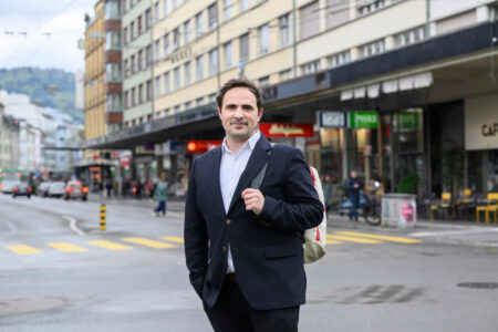 Deputeti shqiptar në Zvicër: Osmani ka përfunduar keq, të bëhet thirrje për shkarkimin e saj