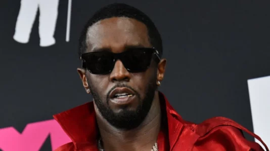 “Ka kaluar muaj të vështirë në një nga burgjet më të këqija” – kërkohet lirimi i P. Diddyt