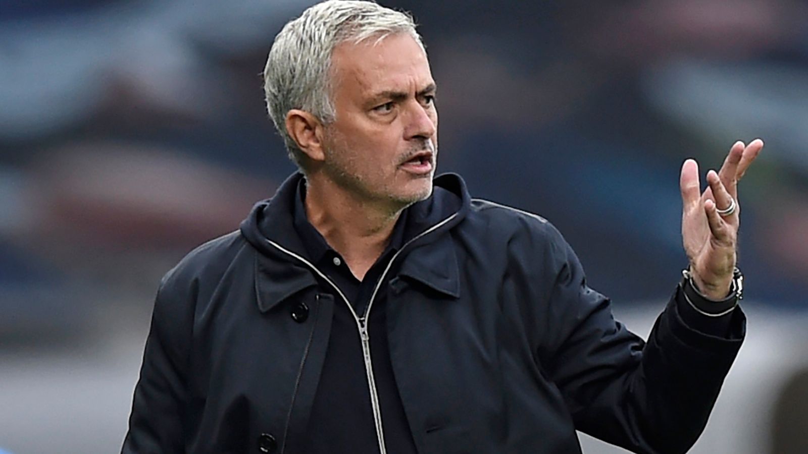 Jose Mourinho  Nëse nuk redukton gabimet  më mirë të hiqet VAR i