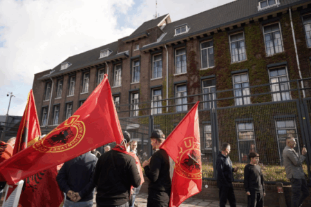 Seanca për Thaçin më 28 nëntor, reagon ashpër OVL-UÇK