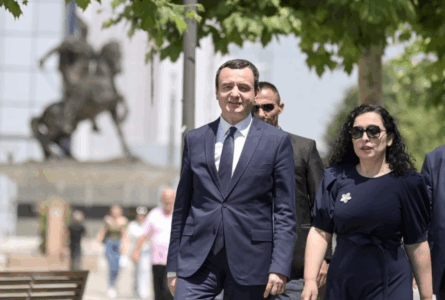 Presidentja Osmani reagon pas goditjes nga SHBA: S’e thotë as edhe një fjalë për fajtorin Kurti