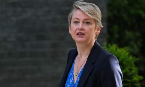 Britania e paralajmëron Izraelin që të mos hakmerret për njohjen e shtetësisë palestineze