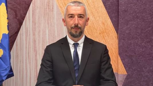 Erden Atiq merr 10 nga 12 votat e diasporës