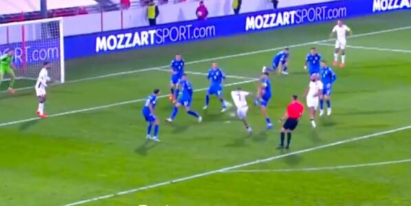 GOOOOOOL, bombardohet porta e Serbisë