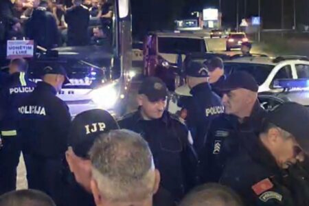 Bashkimi kërkon ndihmë nga Ambasada e Kosovës në Mal të Zi për lirimin e tifozëve