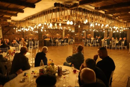 Arbër Ismajli takon veprimtarët e LDK-së: Frymëzim dhe vizion për të ardhmen e Gjilanit