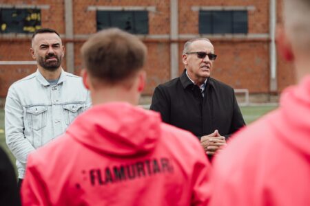 Kupina: KF Flamurtari vazhdon t’i jap Kosovës e arenës ndërkombëtare fullbolist cilësor.