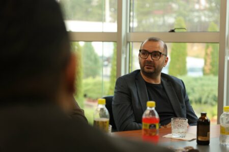 Ismajli: Gjilani ka potencial të madh ekonomik dhe bizneset tona kanë nevojë për një komunë që i sheh si partnerë zhvillimi