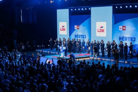 12 tetori – Abdixhiku: Le të shajnë, kaq dinë, kaq bëjnë, nuk kemi kohë për ta