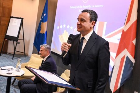 Edhe pesë ditë afat për ta formuar Qeverinë, Kurti- shqiptarëve në Londër: Nuk është kollaj