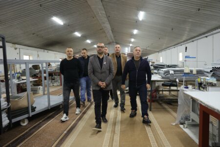 Arbër Ismajli zhvillon takim me bizneset në Malishevë