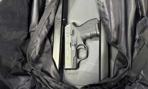 Policia gjen një armë zjarri në bagazhin e një gruaje në Aeroportin e Prishtinës