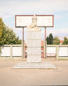 Aston Villa vendos në postim fotografinë e heroi kombëtar, Skënderbeut