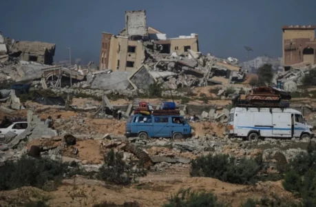 Nisin bisedimet mes Izraelit dhe Hamasit