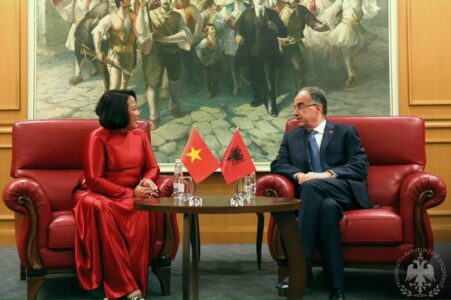 Begaj i kërkon Vietnamit ta njoh pavarësinë e Kosovës