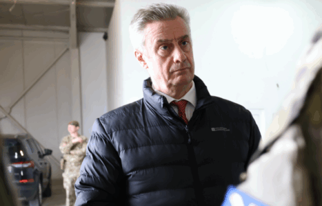 Ambasadori britanik e quan datë të rëndësishme 12 tetorin