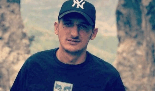 Ky është 23-vjeçari i cili mbeti i vrarë për një kafe në Durrës