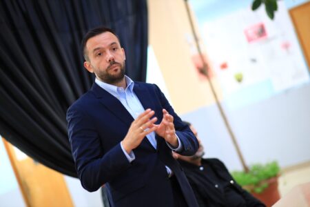 Arian Tahiri: Ende s’kam vendosur nëse do të jem kandidat për deputet