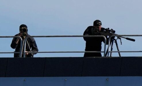 Ndeshja Itali-Izrael “me rrezik të lartë”, vendosen snajperë mbi hotelin e mysafirëve