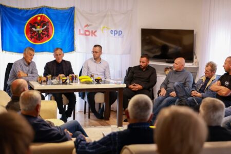 Besnik Osmani viziton familjen Konjuhi: Bashkëbiseduam për të tashmen dhe të ardhmen, si dhe për programin qeverisës