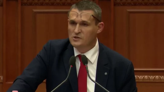 Kreu i SPAK në Kuvendin e Shqipërisë: Kriminelët shqiptarë bashkëpunojnë ngushtësisht me ata serbë e malazezë