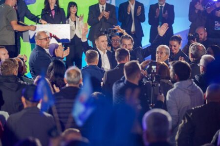 Përparim Rama e Lumir Abdixhiku priten në Kodrën e Trimave: Kryeqyteti po i prinë valës së madhe të fitoreve anembanë