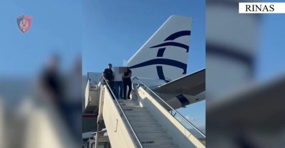 Vodhi 200 mijë litra naftë, ekstradohet nga Spanja në Shqipëri 31-vjeçari