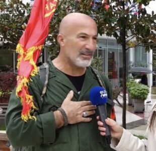 U nis në këmbë nga Kosova, veterani i UÇK-së mbërrin në Tiranë për protestën e sotme