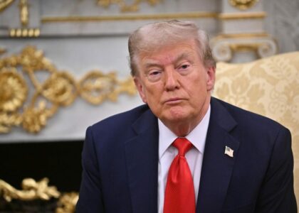 Trump lajmëroi mbylljen e hapësirës së saj ajrore, reagon Venezuela