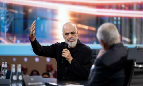 Rama: Europa po gabon që fokusohet vetëm tek armatimi, pa pasur një plan për paqe