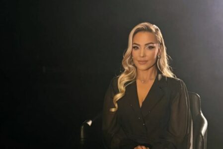 Këngëtares së njohur i vdes motra