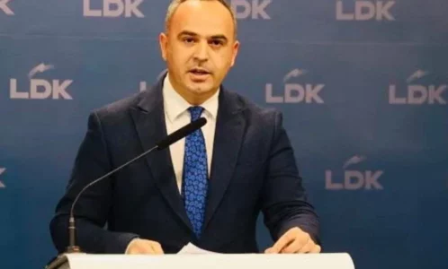 Shkëmb Manaj: Hekuran Murati edhe sot po mashtron, ia ka bllokuar Prishtinës mbi 31 milionë euro