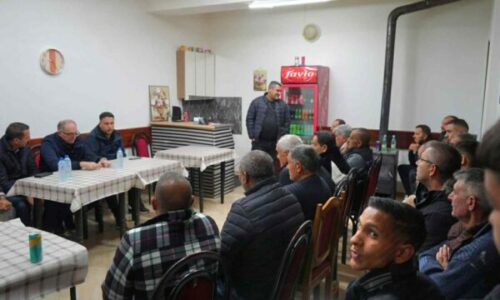 Shaqir Totaj takon përfaqësuesit e komunitetit RAE: Diversiteti është pasuria e Prizrenit