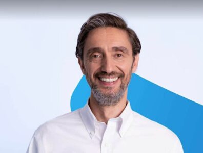 Uran Ismaili lanson kanalin zyrtar të WhatsApp-it, fton qytetarët t’i bashkohen përmes këtij linku