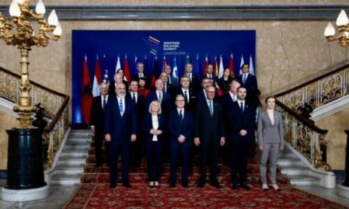 Rama ndan foto nga Samiti i Procesit të Berlinit në Londër: Shqipëria, pjesë aktive e diskutimeve për bashkëpunimin rajonal