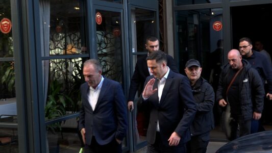 “Është mirë kur ne shihemi bashkërisht” – Limaj e sheh pozitiv takimin me Abdixhikun